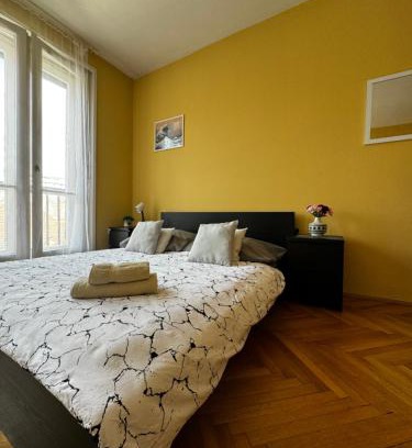 Old Town Bed & Breakfast | Extralarge Queen Room in the Heart of Bratislava with Terrace