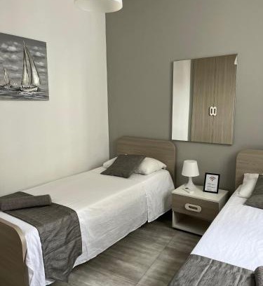 Msida House | F10 Room 2, Private Room two single beds shared bathroom in shared Flat