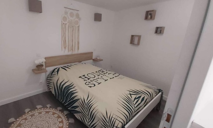 Chatel-Guyon Apartment | F2 apartment completely renovated - Furnished 4 stars - Terrace - WIFI connection