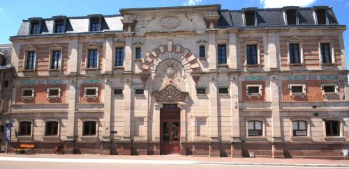 Luxeuil-les-Bains Apartment | F2 Aux pieds des Thermes 3 étoiles