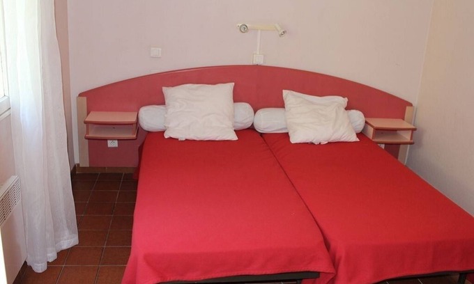 Bormes-Les-Mimosas Apartment | F2 with sea view for 4 persons 20