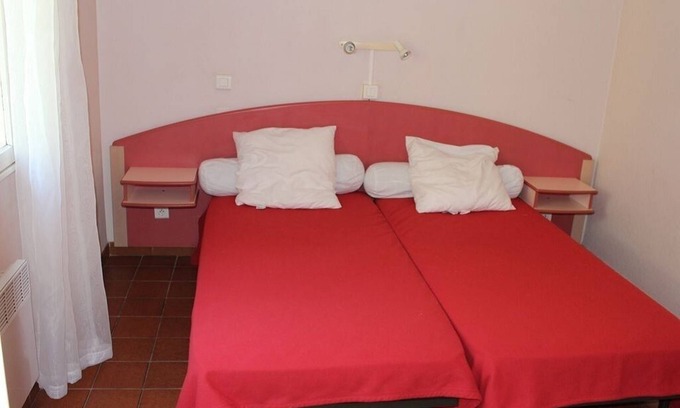 Bormes-Les-Mimosas House | F2 with stunning sea views for 4 people 16
