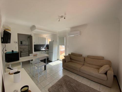 La Jetee Apartment | F3 patio bien situé