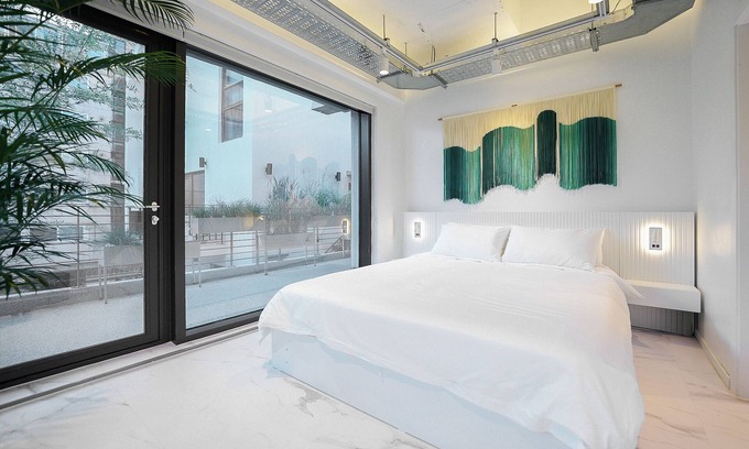 Yeonnam-dong House | F9 Tailored Service Home nearby Hongik University Station