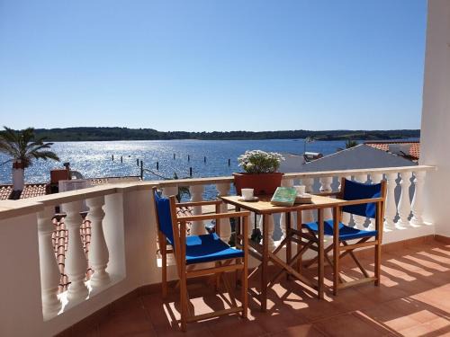 Fornells Apartment | F98. Vistas al mar en Fornells!
