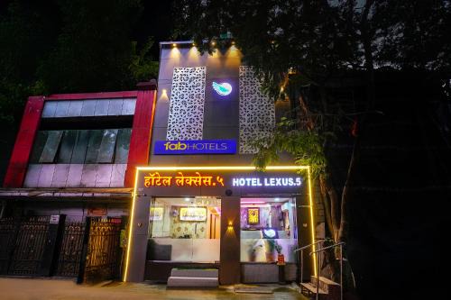 Andheri West Hotel | FabExpress Lexus5 - Nr Janki devi High School