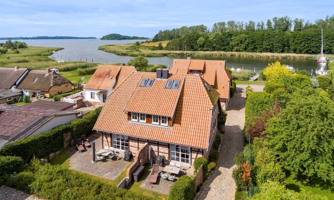 Sellin House | Fachwerkhäuser Seedorf Villa Johanna Maria