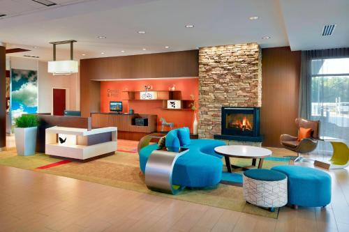 Flat Rock Hotel | Fairfield Inn & Suites by Marriott Hendersonville Flat Rock