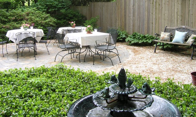 Centreville Bed & Breakfast | Fairville Inn