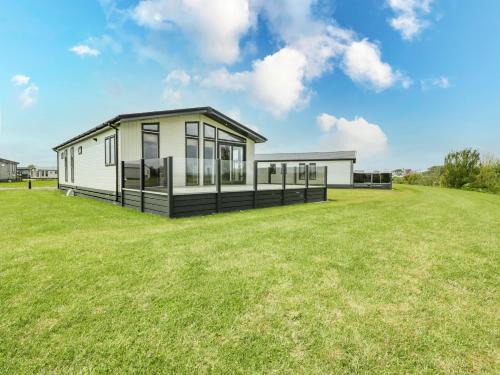 Burnham-on-Sea House | Fairway View 24