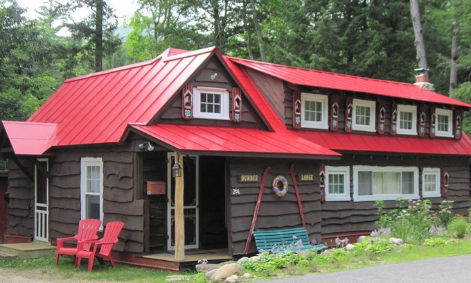 Intervale Cabin | Fairy-tale Cabin in White Mountains, Historic Charm "Dundee Lodge" - Sleeps 5-6
