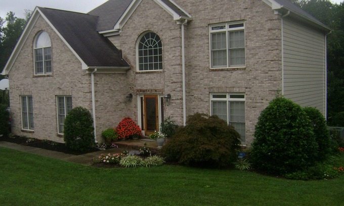 Jamestown House | FALL in Love with Jamestown!