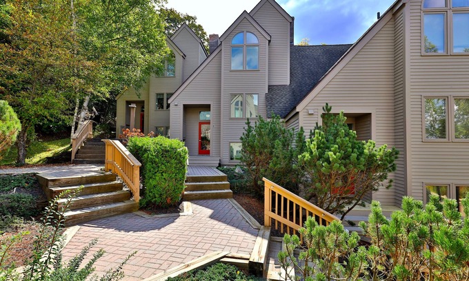 Central Vermont- Killington Condo | Fall Line Condo D4 2 Bedroom Condo