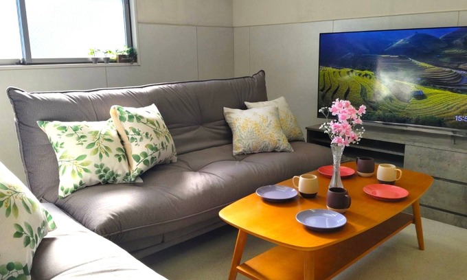 Konohana Apartment | Families & groups welcome! Private lodging for up to 21 people｜Children will be delighted with the kids' room｜Convenient access to USJ, Umeda, and Namba｜Baby and children's equipment can be rented.