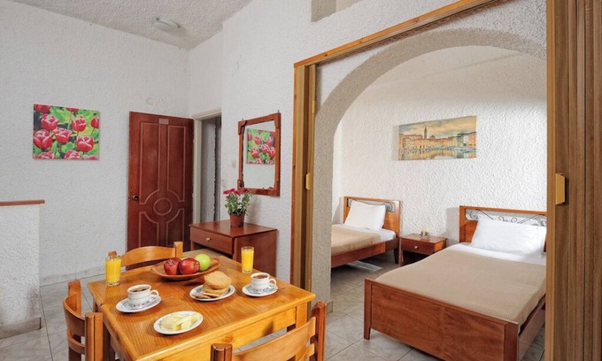Limenas Chersonisou Apartment | Family 1 Bedroom Apt with Washing Machine for 5