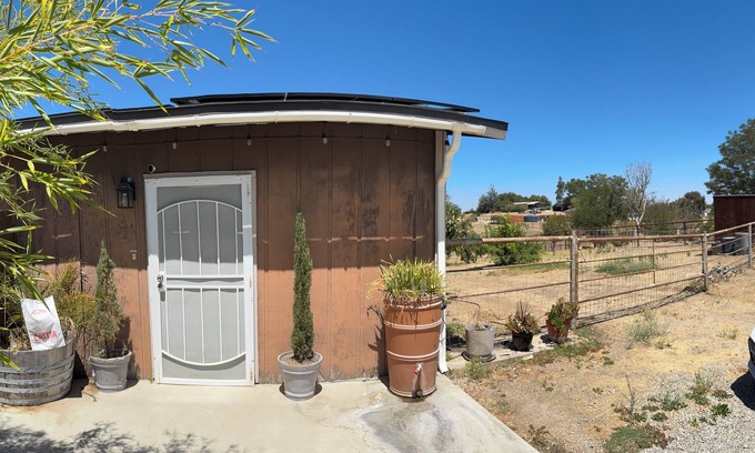 Paso Robles Apartment | Family and pet friendly Apartment carved out of a barn
