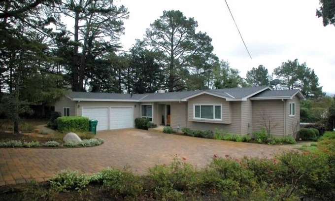 Northeast Carmel House | Family Comfort in Carmel - Reservations 6 months or less in advance only