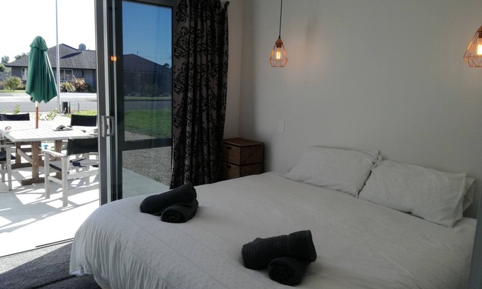 Pohara House | Family Executive House