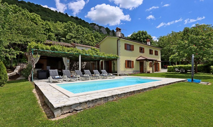 Lupoglav House | Family friendly house with a swimming pool Dolenja Vas, Central Istria - Središnja Istra (K-24521)