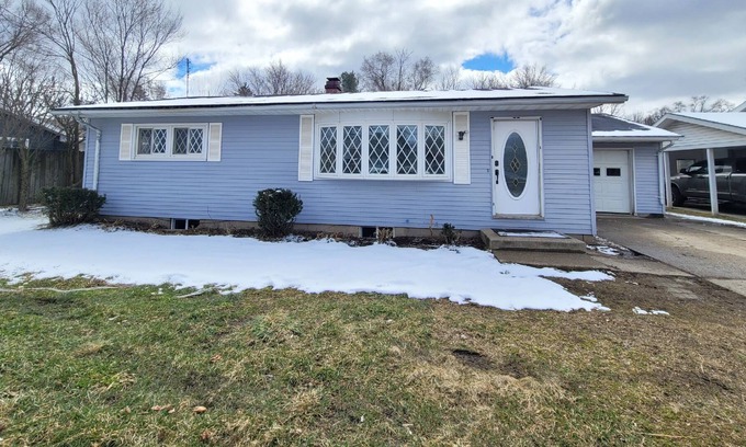 Elkhart House | Family friendly, relaxing home just minutes from Elkhart's downtown attractions.
