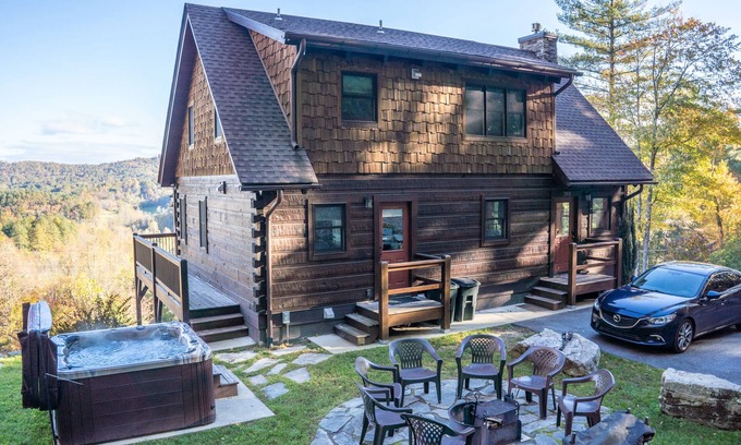 Hendersonville Cabin | Family-Friendly Log Cabin with Hot Tub, Fire Pit & Game Room – Pet Welcome!