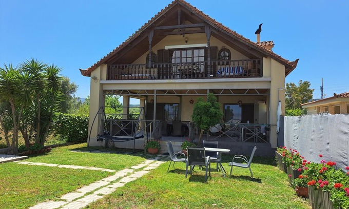 Agios Andreas Apartment | Family holiday directly at the beach - apartment with garden, wifi | Messenia, P