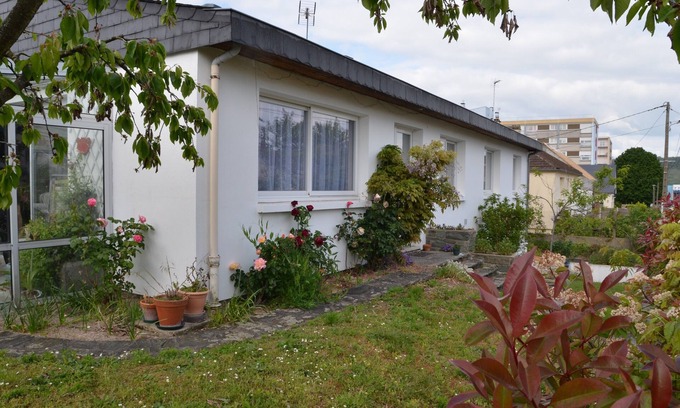 Sotteville-les-Rouen House | Family home with garden near Rouen center and Armada