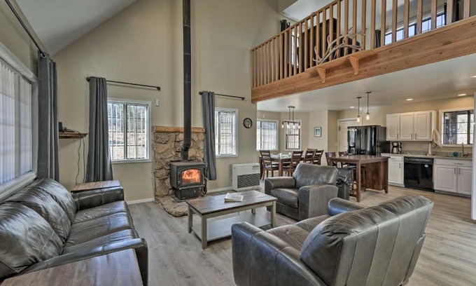 Flagstaff House | Family Home in Flagstaff with Surrounding Mtn Views!