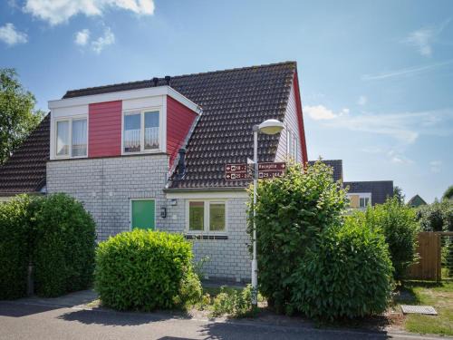 Wemeldinge House | Family Home near Beaches
