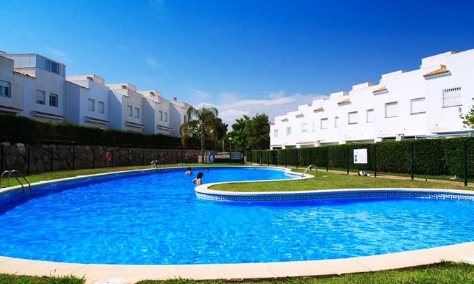 Cap de Salou House | Family House · AirCon · Pool · Parking · UHC CUMBRES DE SALOU