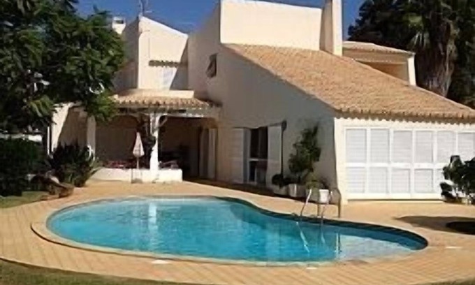 Sesmarias Villa | Family Villa 'Caguy' With Private Pool At 5 Minutes Walking From Beach