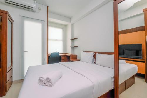 Depok Apartment | Fancy and Nice Studio Apartment at Transpark Cibubur By Travelio