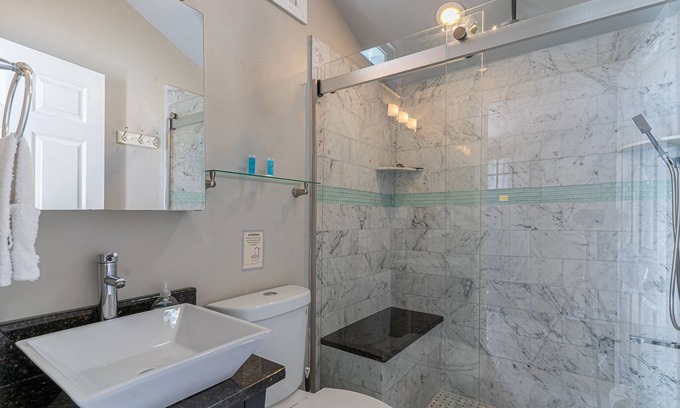 Stamford Apartment | Fantastic 1-Bedroom Near Downtown Stamford, Pet-Friendly!