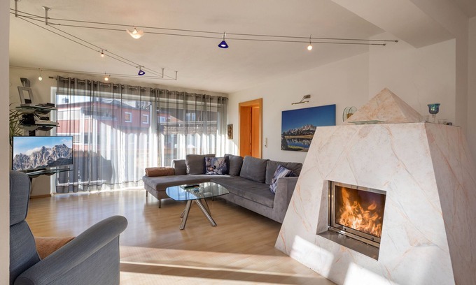 Sankt Johann in Tirol Apartment | Fantastic exclusive apartment in the center of St johann in tirol