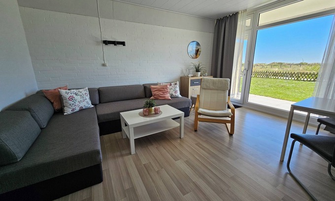 Grossenbrode Apartment | Fantastic location in 1st row to the sea