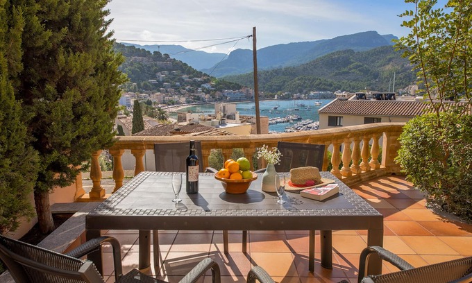 Puerto de Soller Apartment | Fantastic property with sea views in the Port of Sóller. Free WIFI