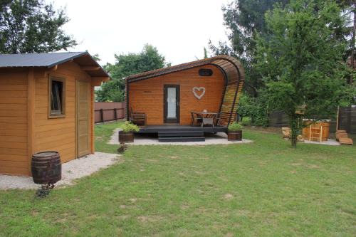 Mezocsat Apartment | Farkas-Lak