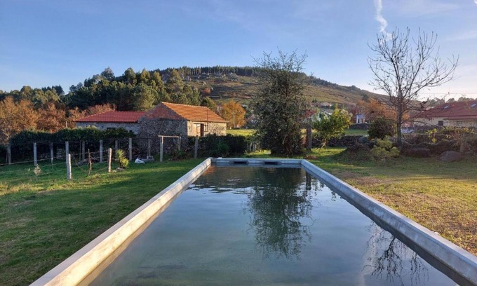 Paredes de Coura Other | Farmhouse 'Casa Do Cruzeiro' with Mountain View, Private Pool and Wi-Fi