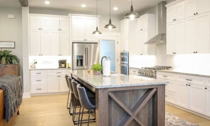 Baker City House | Farmhouse on the Fairway, Beautiful! Sleeps 15