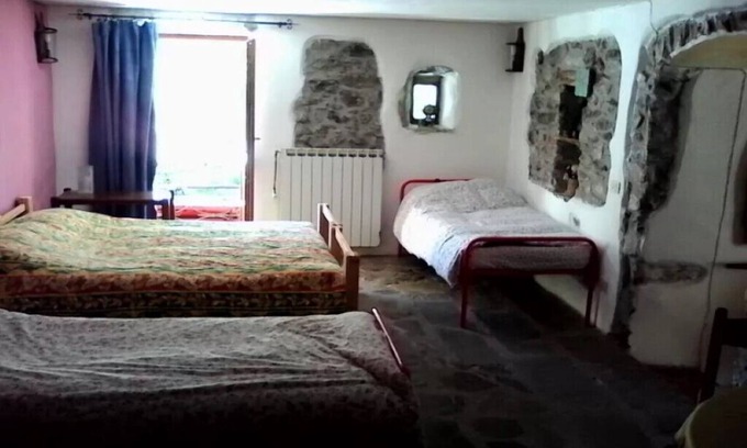 Fosdinovo House | Farmhouse with Pool Il Borgo Della Colomba- Mulino Apartment