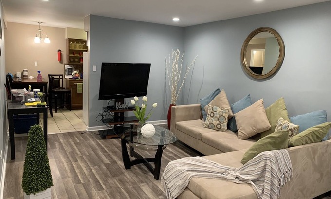 Calumet City Condo | Fast internet 2 Bedroom condo with heated floors