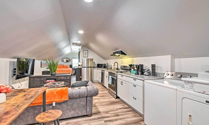 Terry Sanford Apartment | Fayetteville Apartment w/Yard: Pets Welcome!
