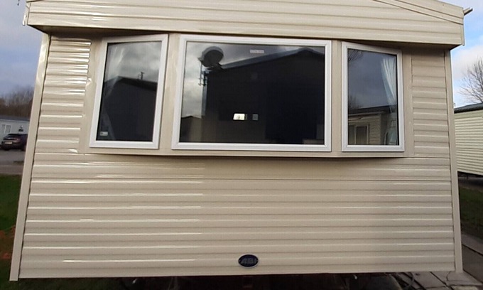 Felixstowe House | Felixstowe beach holiday park caravan/mobile home