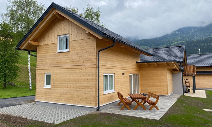 Kotschach-Mauthen Cottage | Felsenfest Cottage has a lot comfort. Enjoy the mountains and lovely villages!