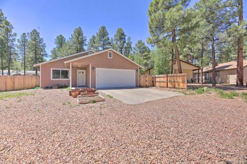 Torreon House | Fenced Yard, Fire Pit Quiet Show Low Home!
