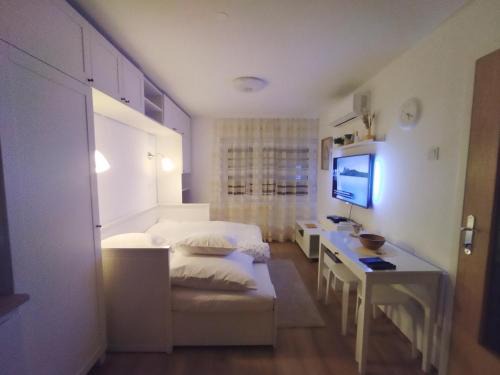 Zagreb Apartment | Fenix studio apartment, Zagreb