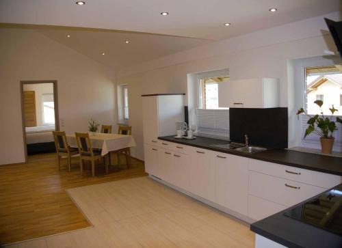 Neukirchen Beim Heiligen Blut Apartment | Ferienwohnung Hohenbogen