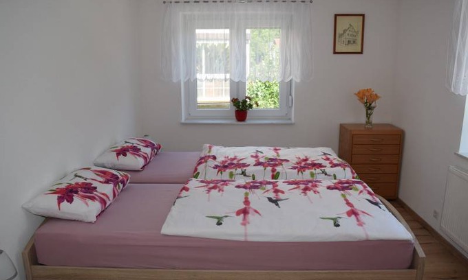 Haslach im Kinzigtal Apartment | Ferienwohnung 80qm, 2 Schlafzimmer, max. 4 Personen