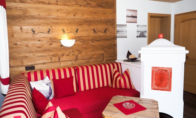 Ramsau bei Berchtesgaden Apartment | Ferienwohnung Halsalm, 1-2 Personen, 43 qm, Dusche/WC, Balkon, TV, W-LAN, 1 Schlafzimmer, Nichtraucher, Süd-West-Lage