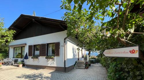 Poertschach am Woerthersee House | Ferienhaus Seeröschen - Gesamte Unterkunft